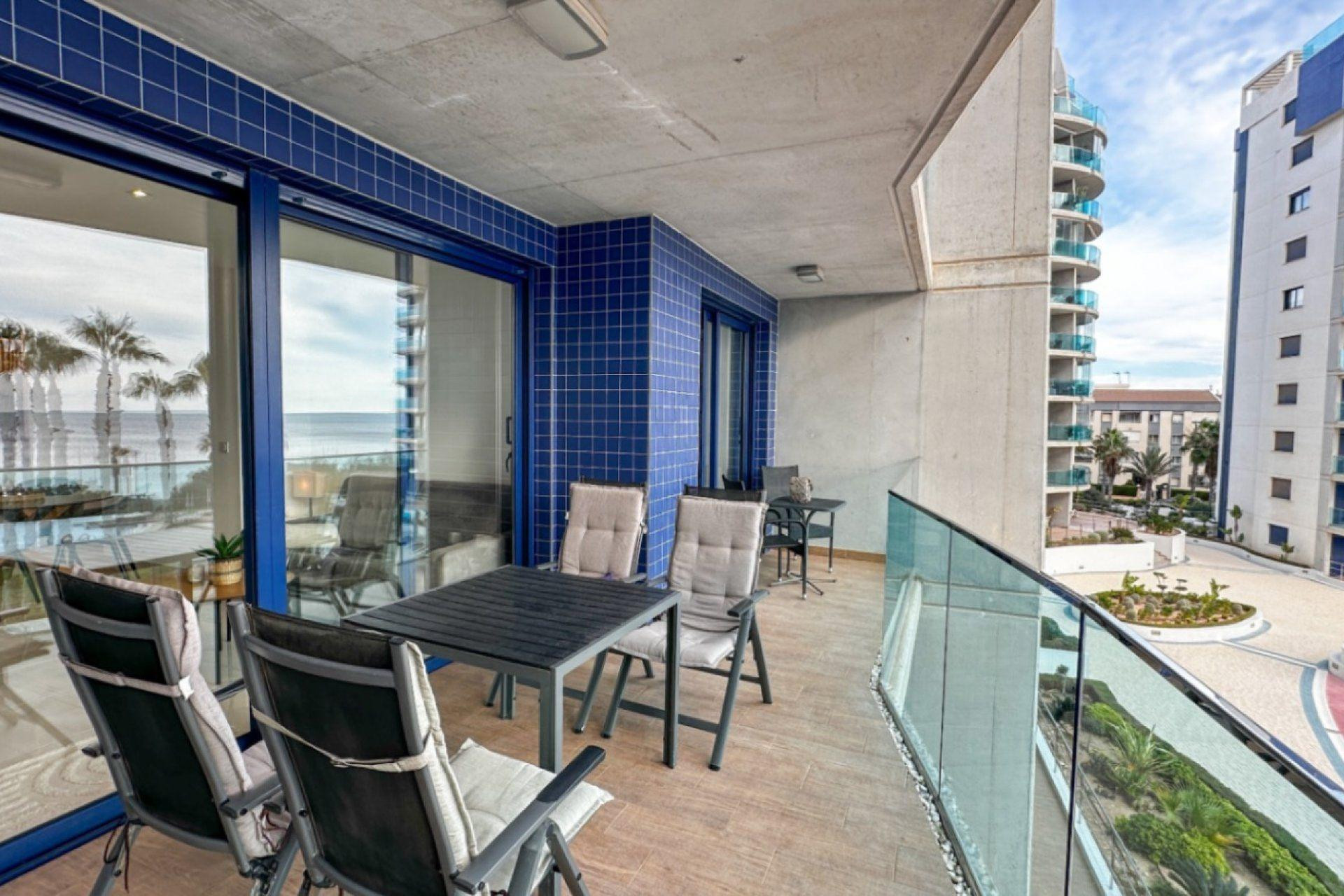 Revente - Apartment - Torrevieja - Punta prima