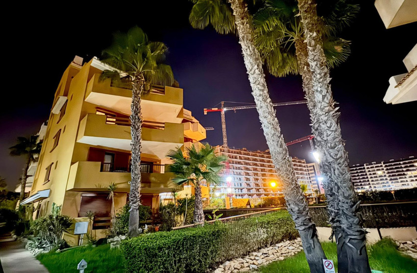 Revente - Apartment - Torrevieja - Punta prima