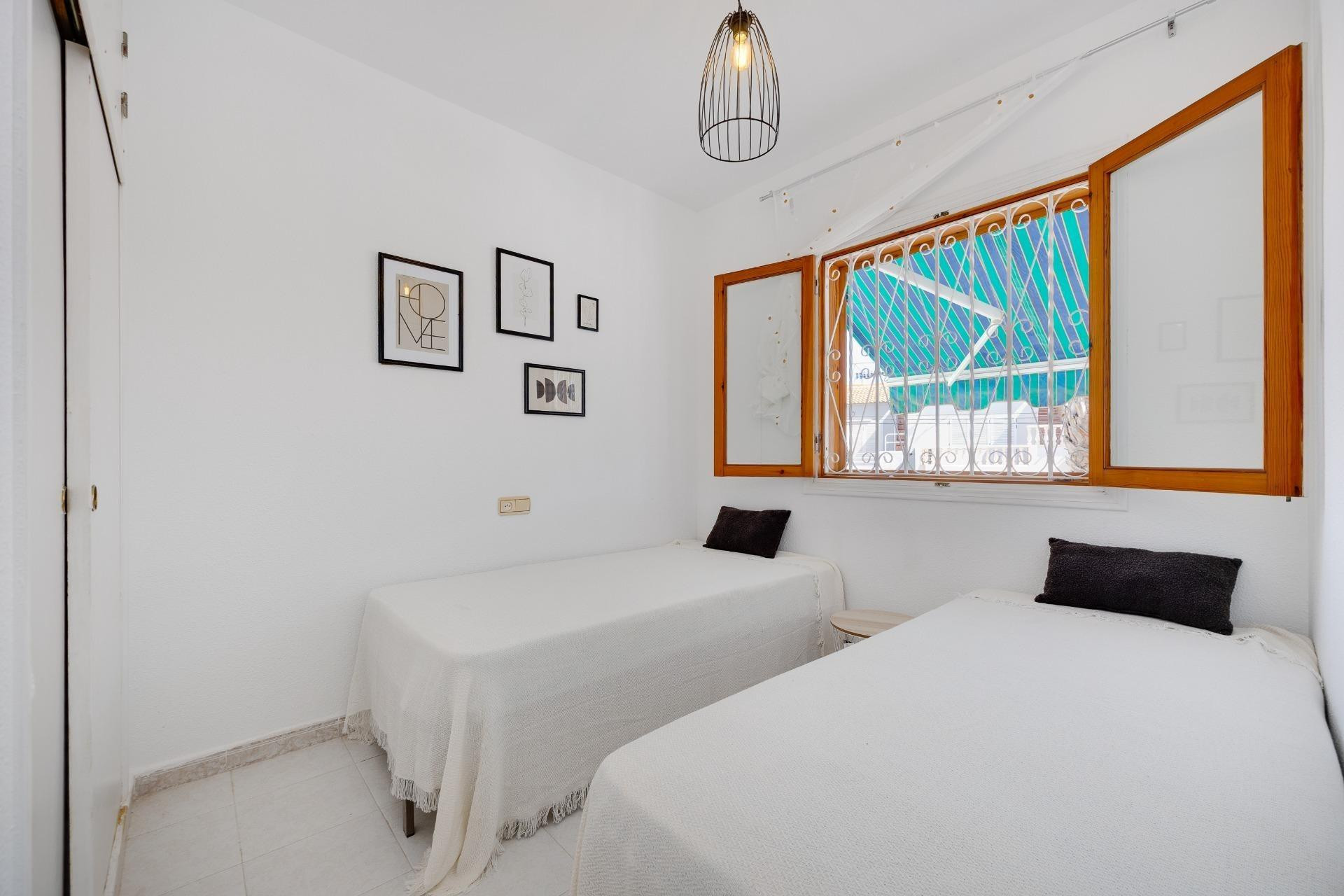 Revente - Apartment - Torrevieja - Zona los Frutales