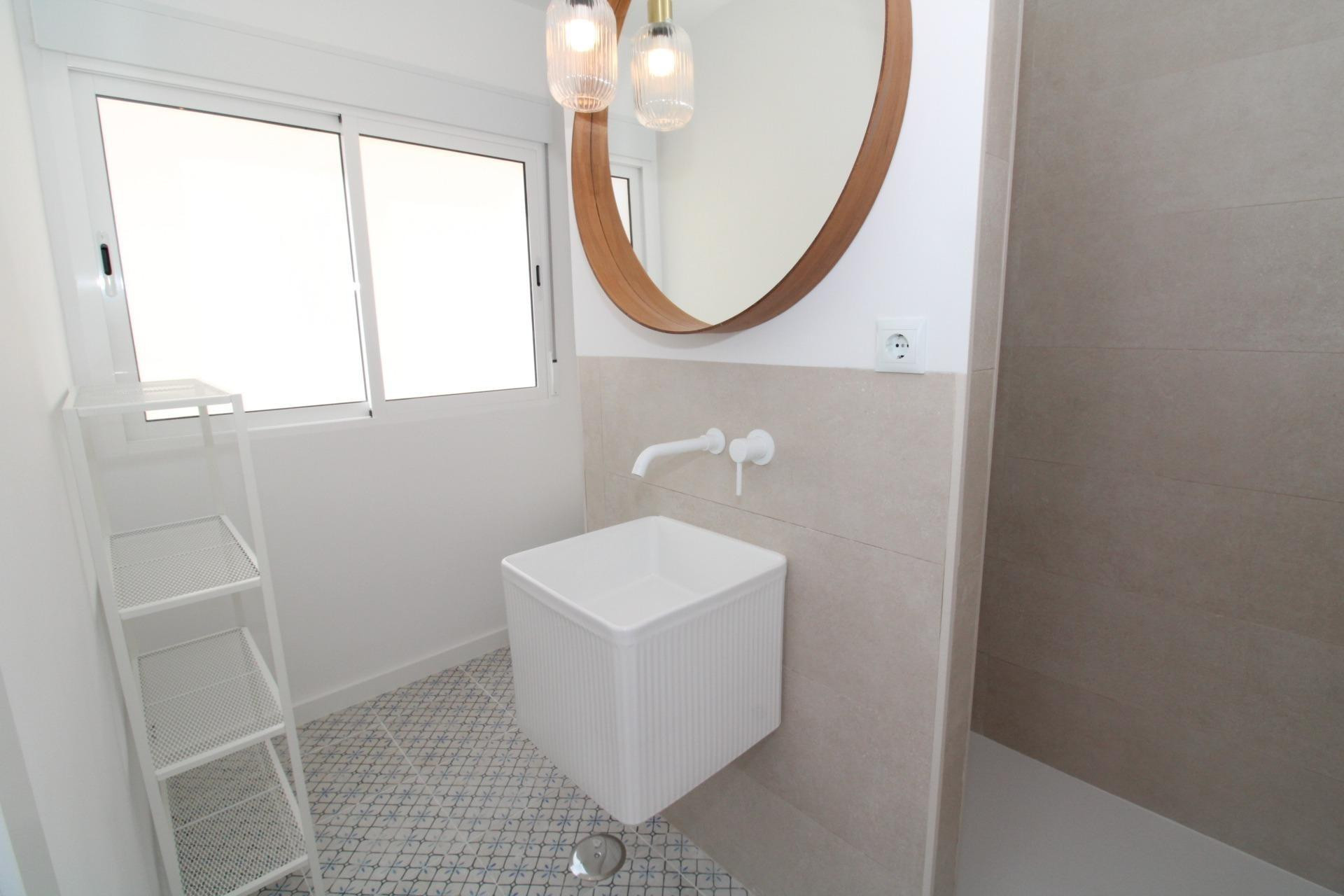 Revente - Attique - Lo Pagan - LA PUNTICA