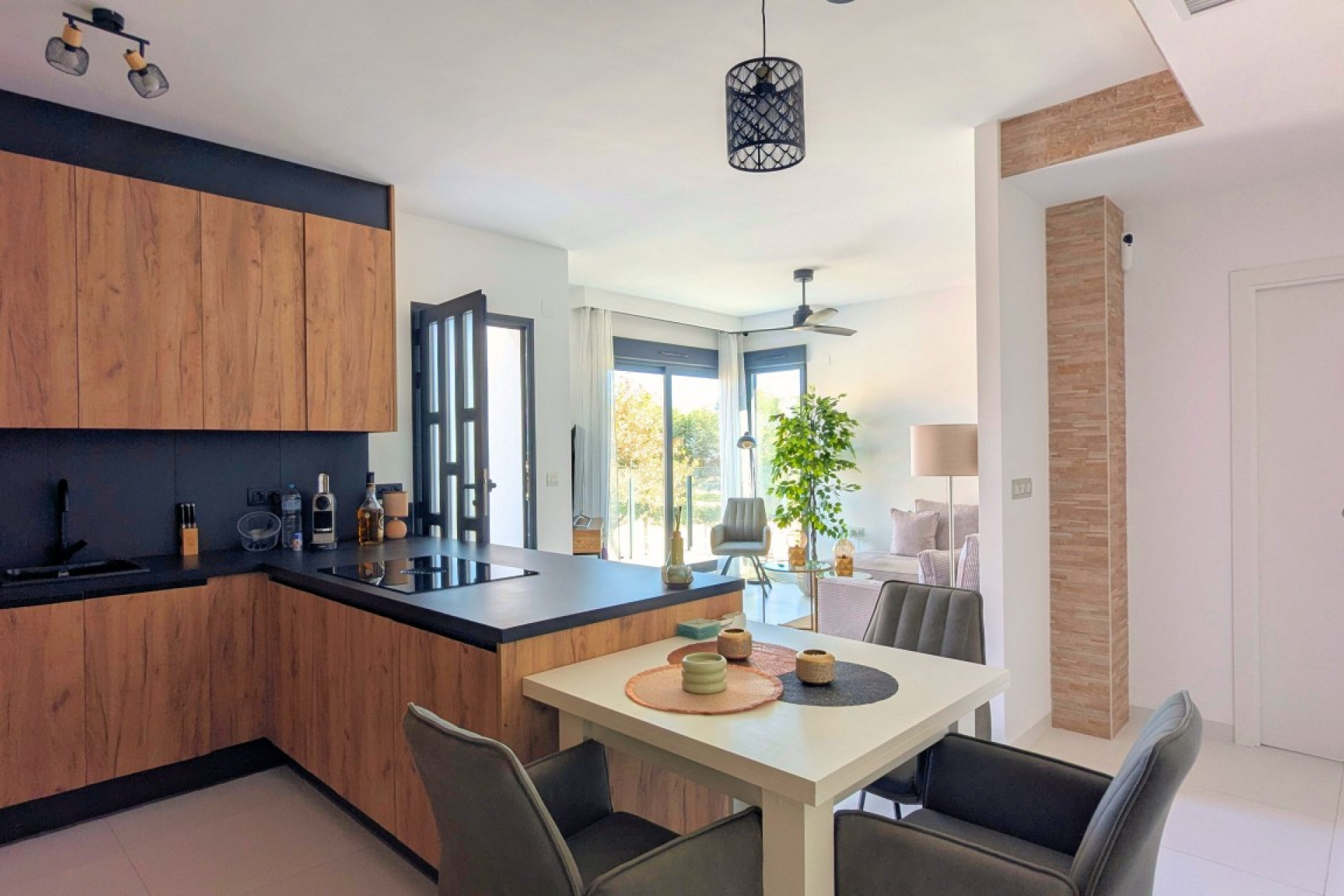 Revente - Attique - San Miguel de Salinas