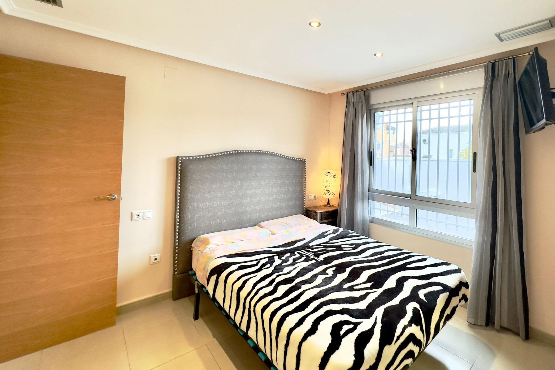 Revente - Building - Torrevieja - Playa del cura