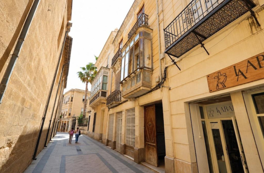 Revente - Building unique - Orihuela - Zona Centro