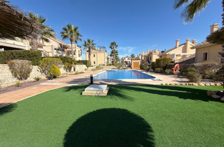 Revente - Bungalow - Rez-de-chaussée - Algorfa - La Finca Golf
