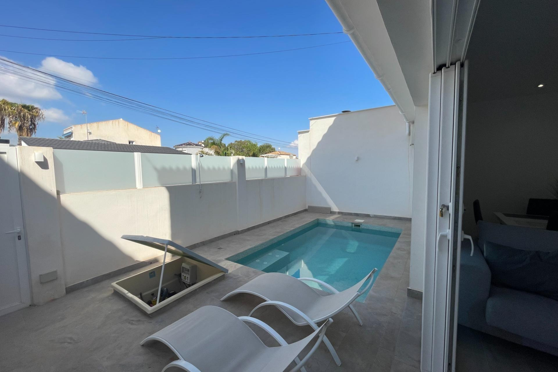 Revente - Bungalow - Rez-de-chaussée - Cabo Roig