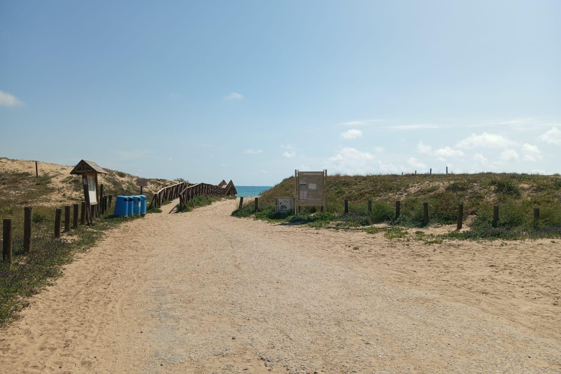 Revente - Bungalow - Rez-de-chaussée - Guardamar del Segura - Urbanizaciones