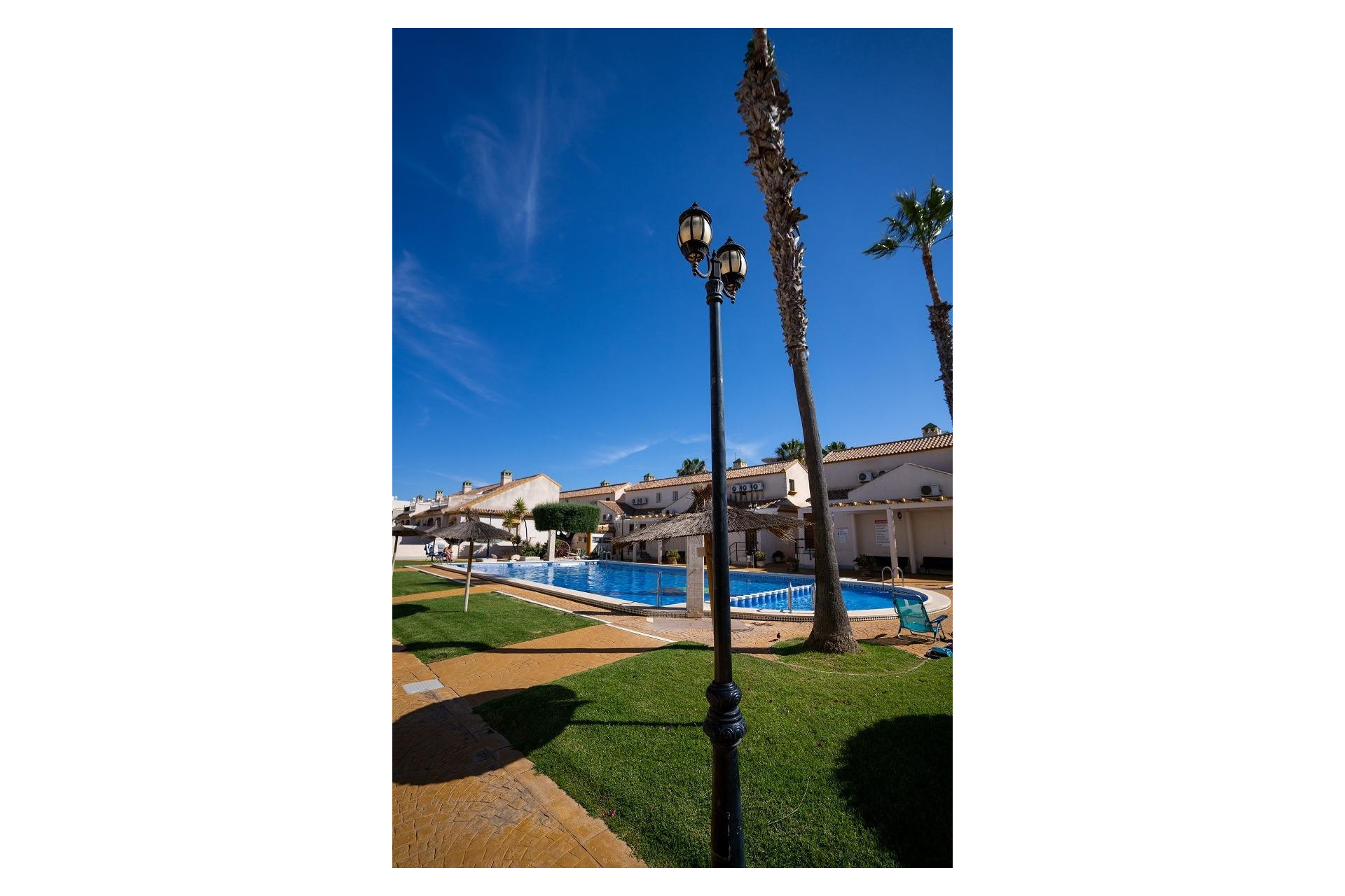 Revente - Bungalow - Rez-de-chaussée - Orihuela Costa - Cabo Roig