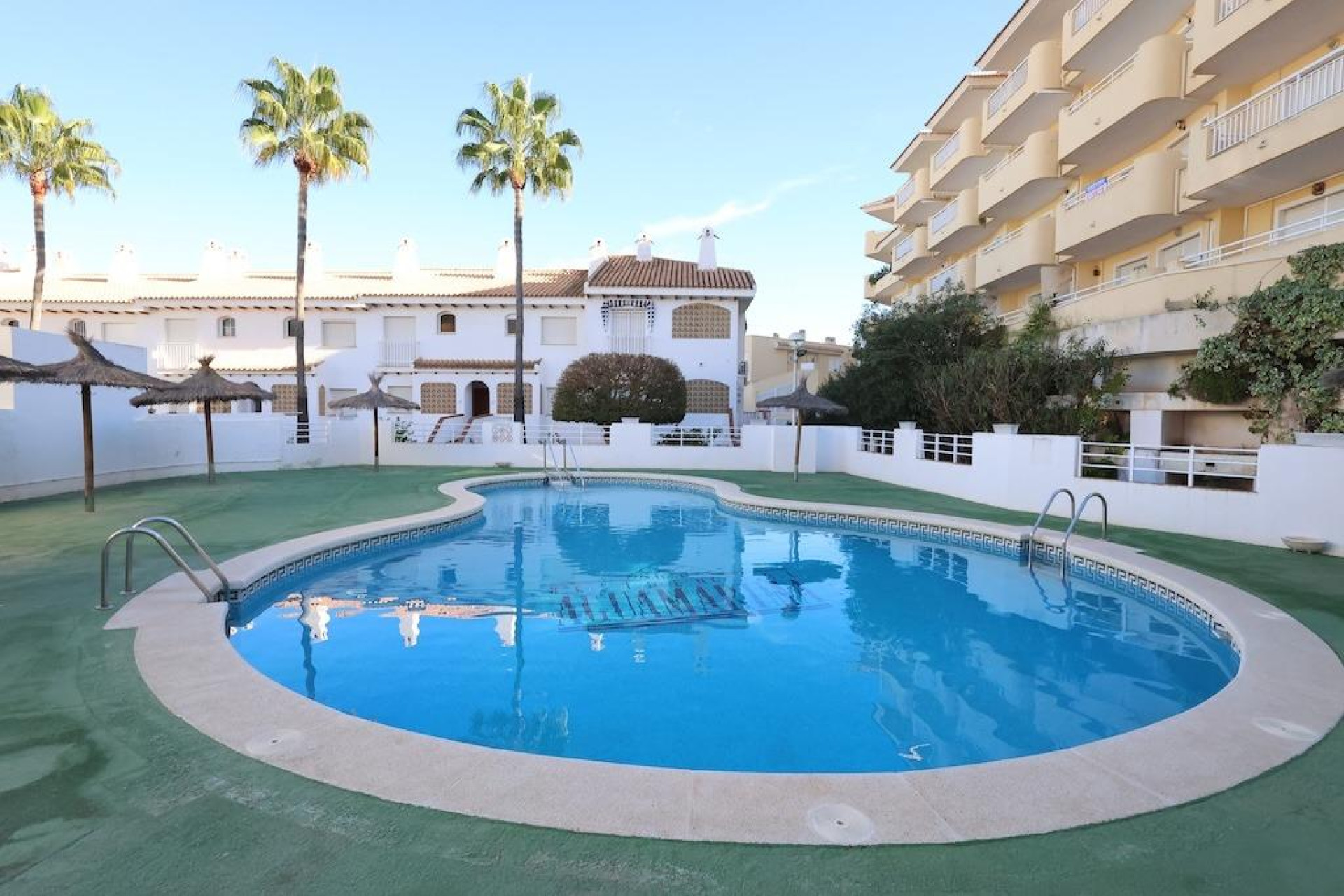 Revente - Bungalow - Rez-de-chaussée - Orihuela Costa - Campoamor