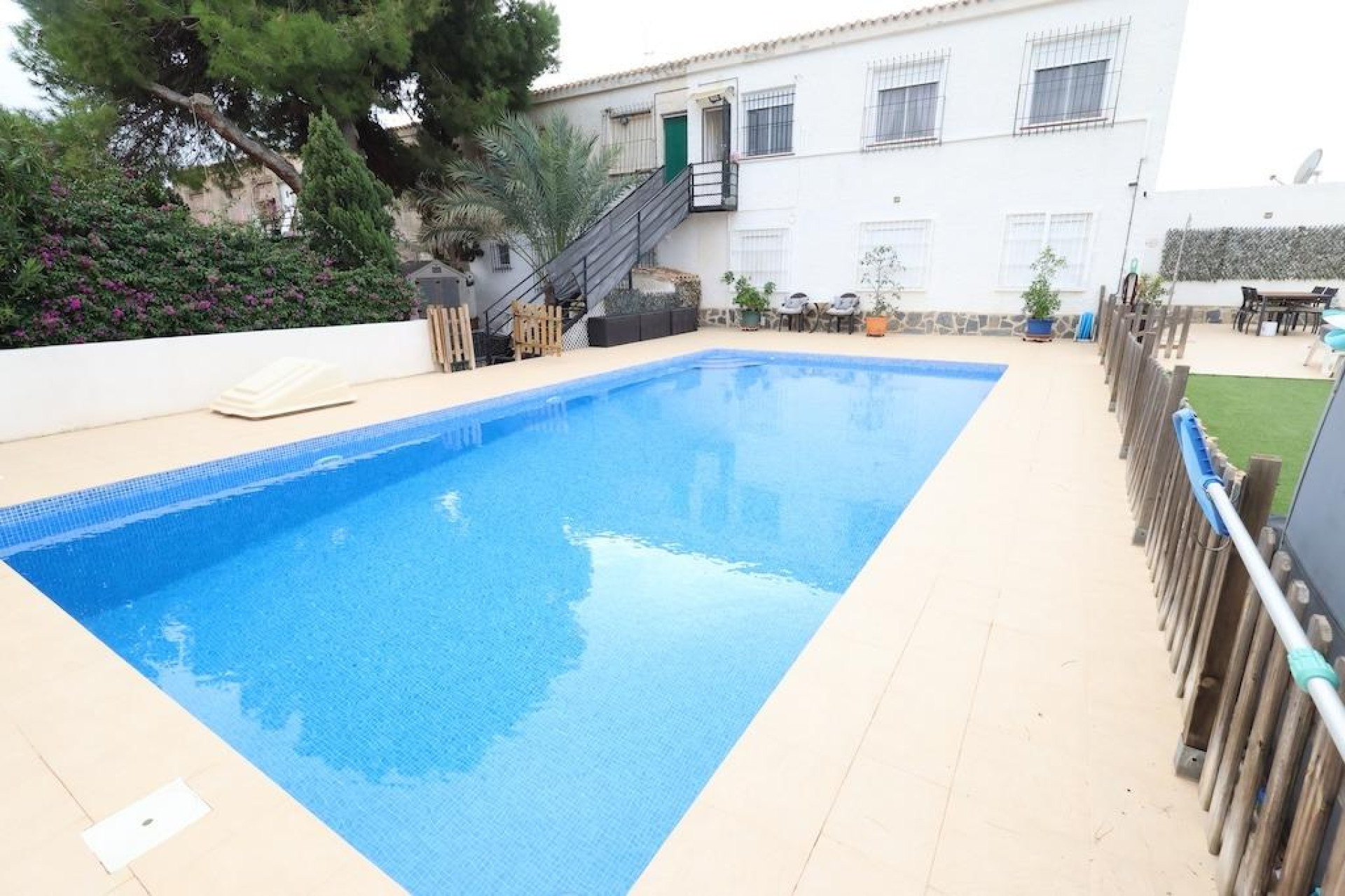 Revente - Bungalow - Rez-de-chaussée - Orihuela Costa - La Regia