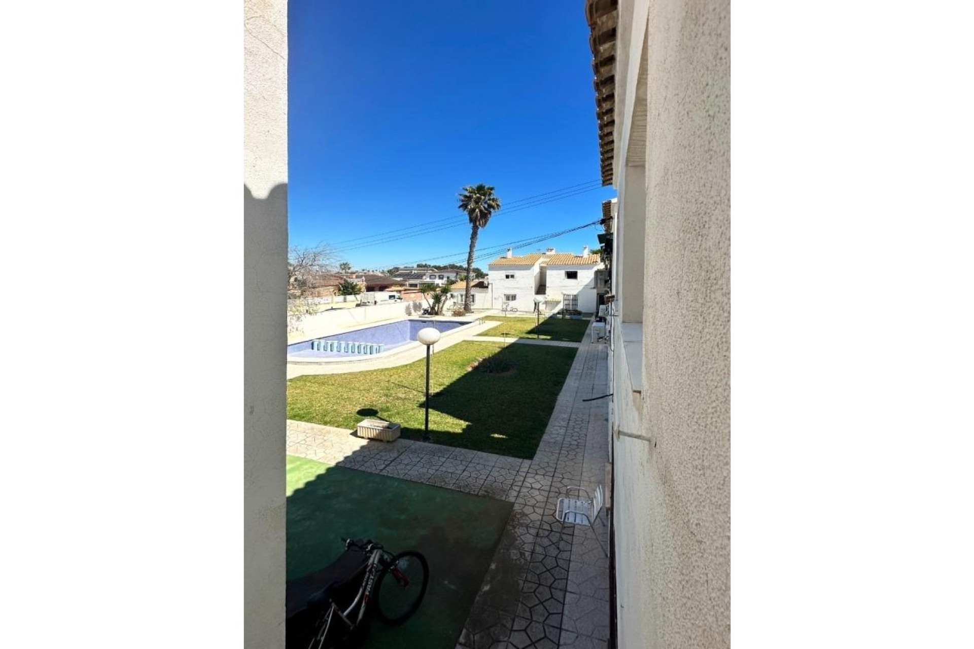 Revente - Bungalow - Rez-de-chaussée - Orihuela Costa - La Zenia