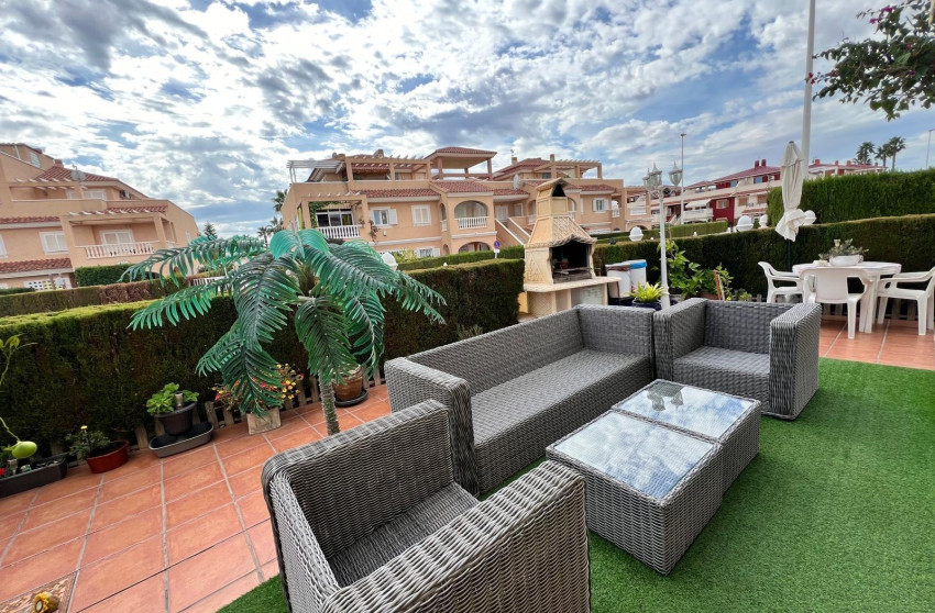 Revente - Bungalow - Rez-de-chaussée - Orihuela Costa - Punta Prima