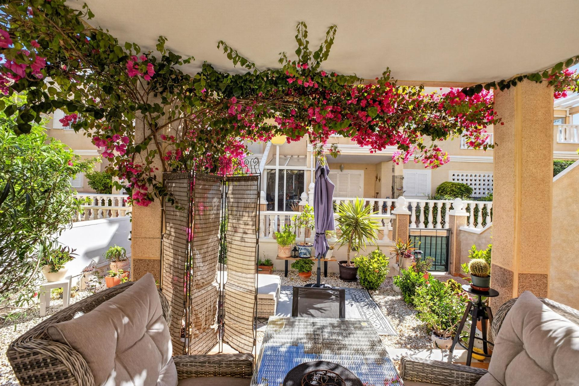 Revente - Bungalow - Rez-de-chaussée - Orihuela Costa - Punta Prima