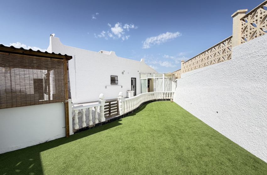 Revente - Bungalow - Rez-de-chaussée - Orihuela Costa - Villamartin