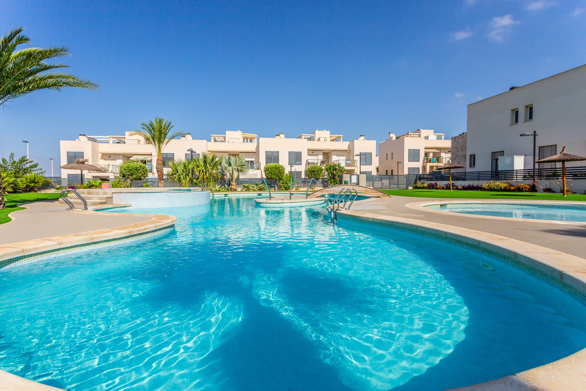 Revente - Bungalow - Rez-de-chaussée - Torrevieja - Aguas Nuevas