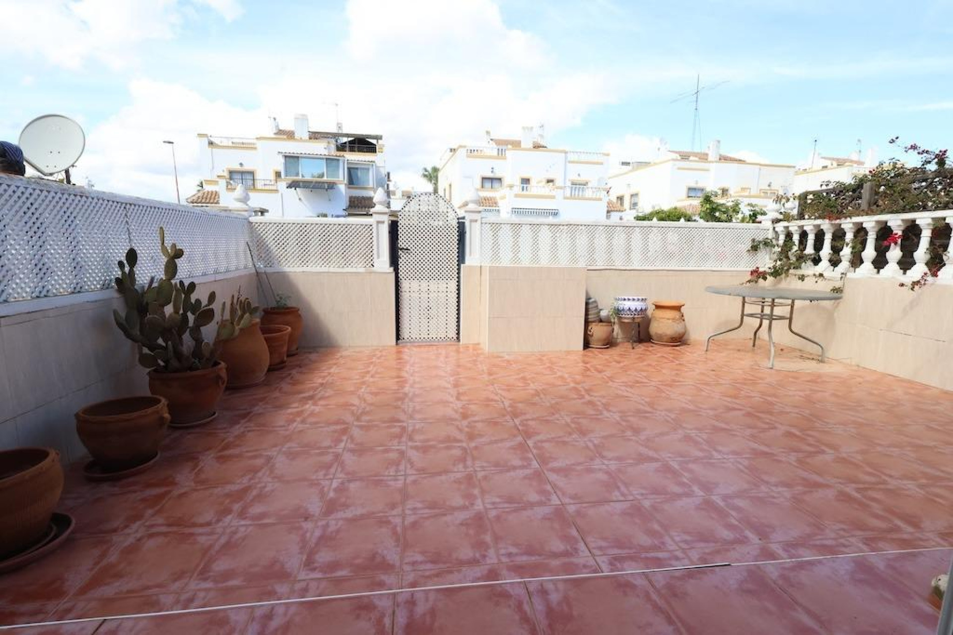 Revente - Bungalow - Rez-de-chaussée - Torrevieja - Carrefour