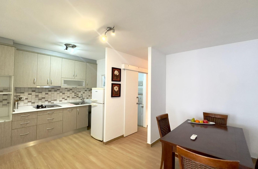 Revente - Bungalow - Rez-de-chaussée - Torrevieja - Carrefour