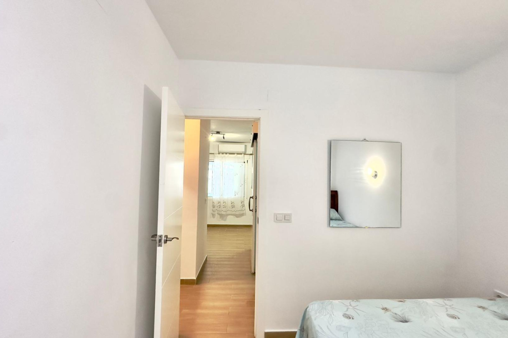 Revente - Bungalow - Rez-de-chaussée - Torrevieja - Carrefour