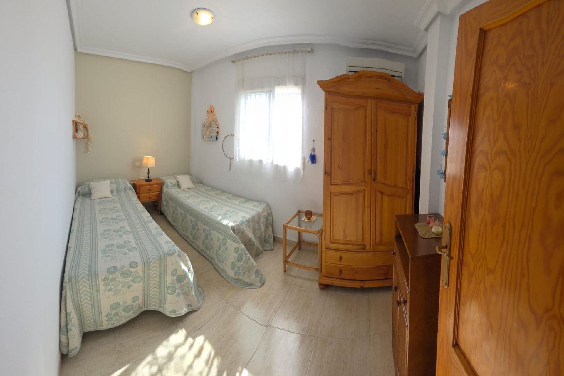 Revente - Bungalow - Rez-de-chaussée - Torrevieja - Centro