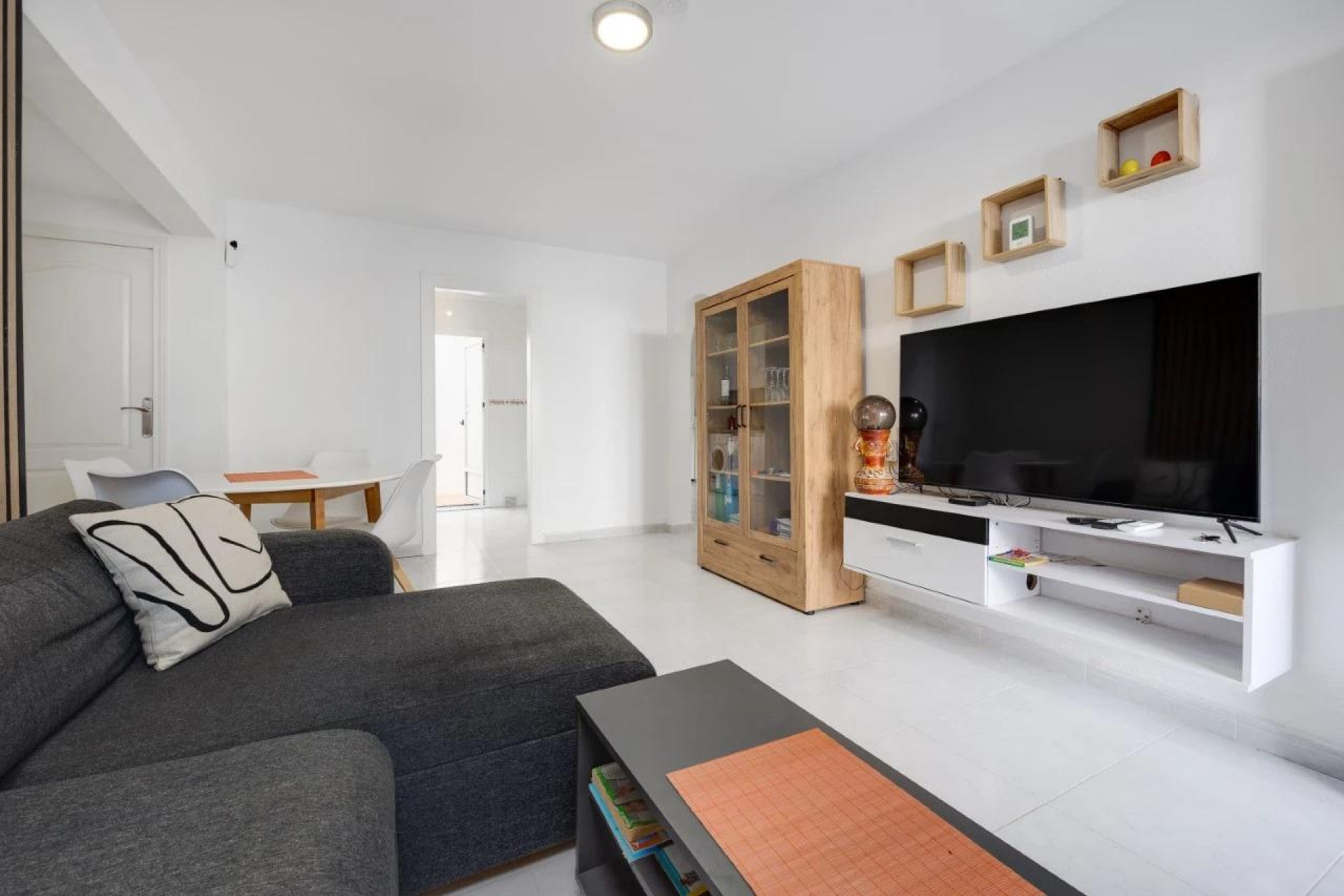 Revente - Bungalow - Rez-de-chaussée - Torrevieja - Doña ines