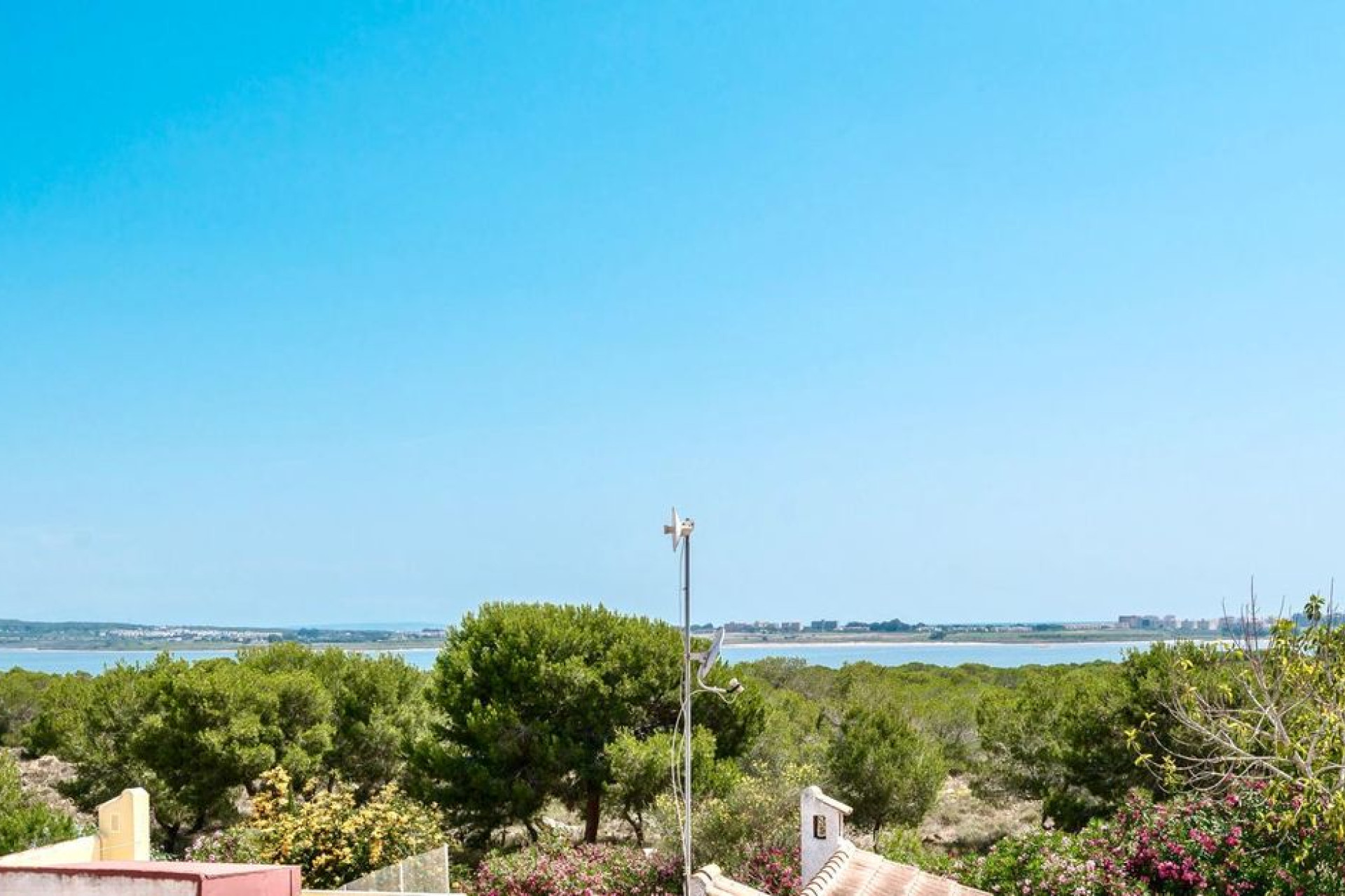 Revente - Bungalow - Rez-de-chaussée - Torrevieja - El chaparral