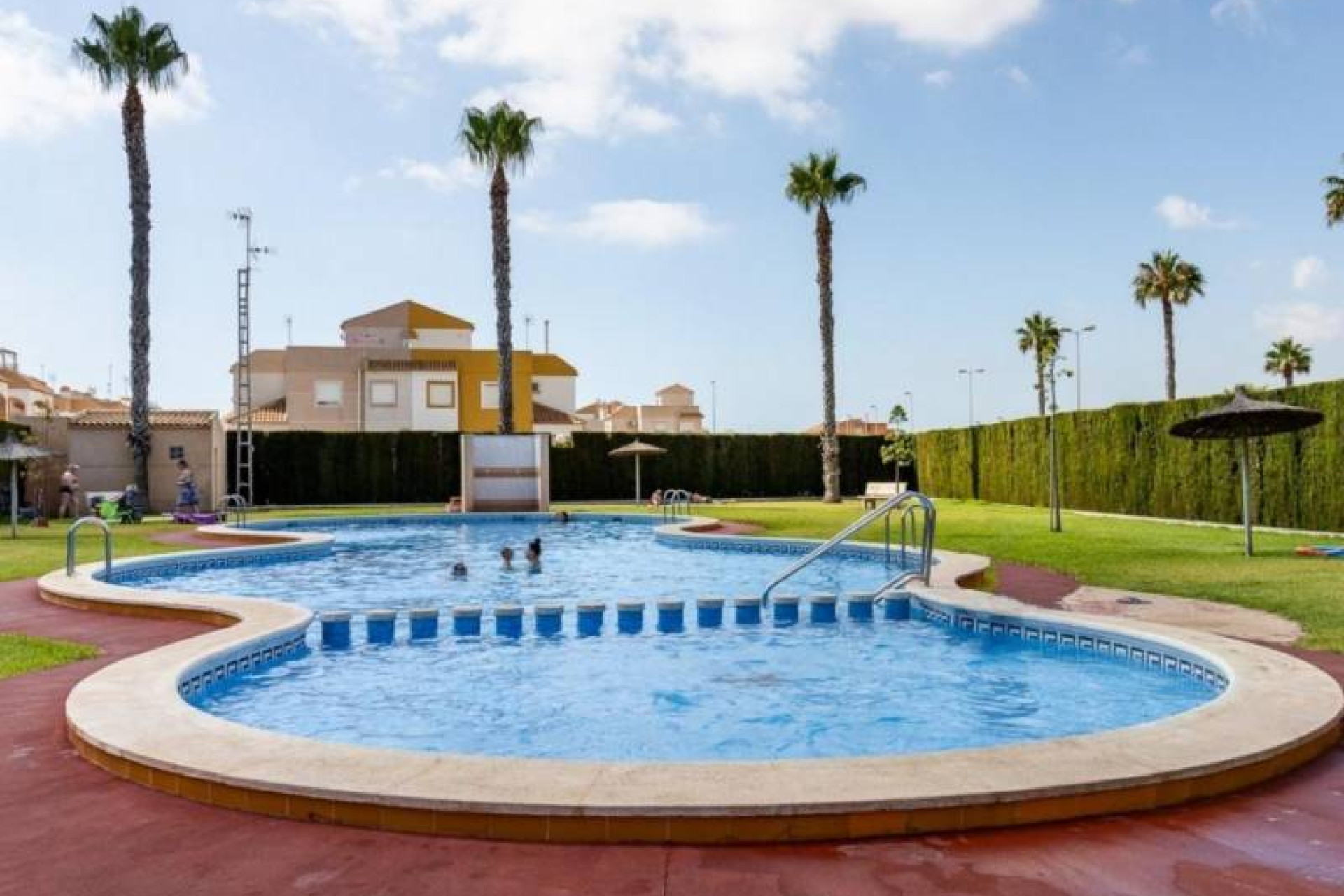 Revente - Bungalow - Rez-de-chaussée - Torrevieja - El limonar