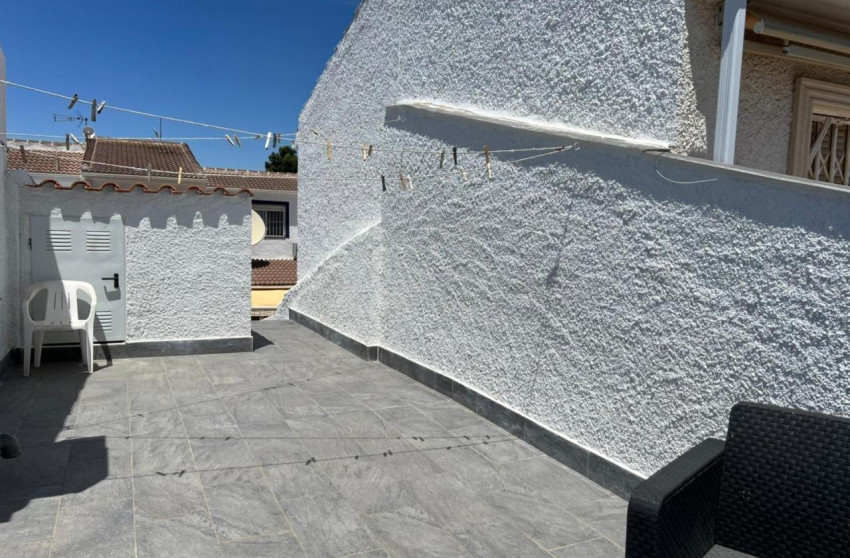 Revente - Bungalow - Rez-de-chaussée - Torrevieja - El limonar