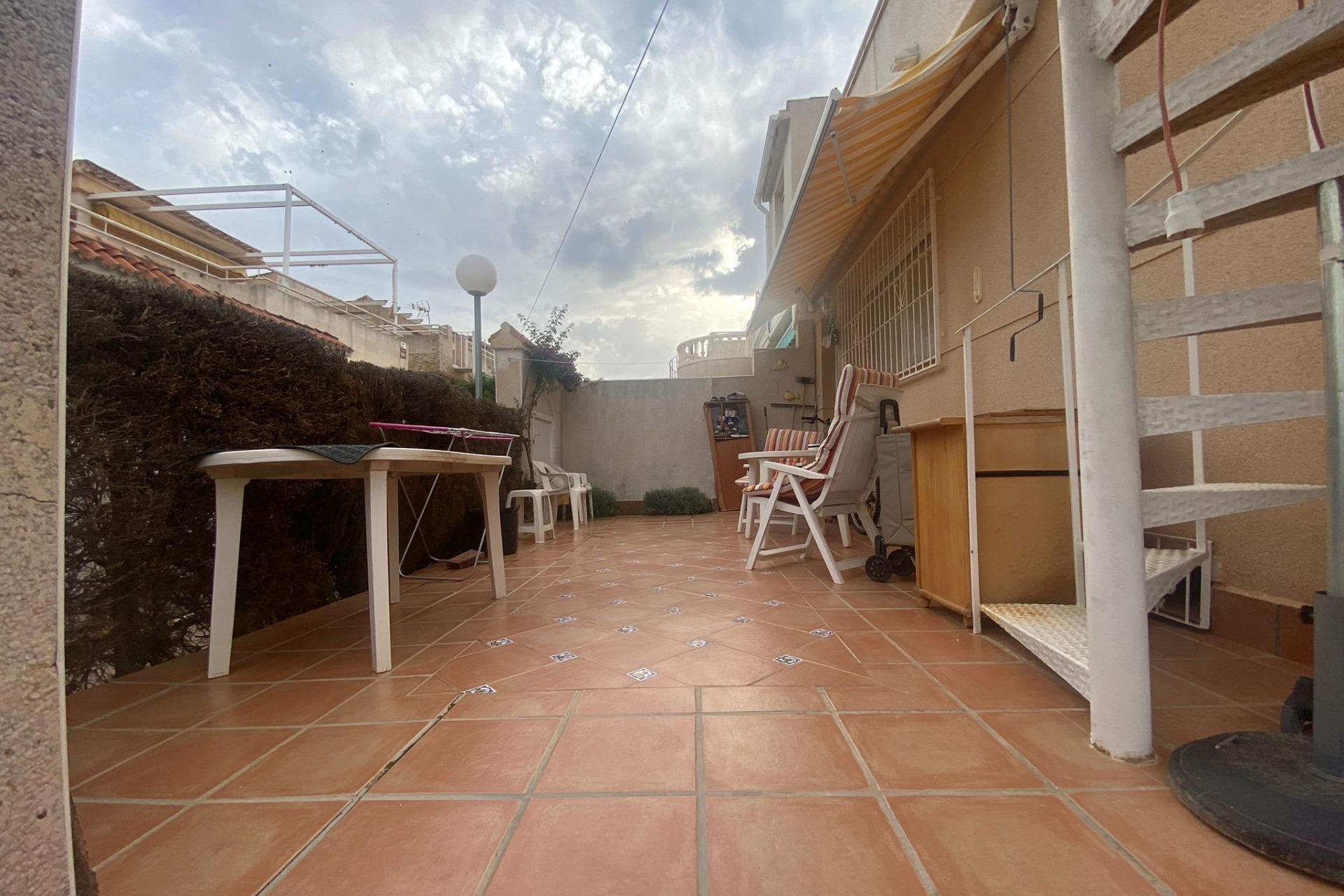 Revente - Bungalow - Rez-de-chaussée - Torrevieja - Los altos