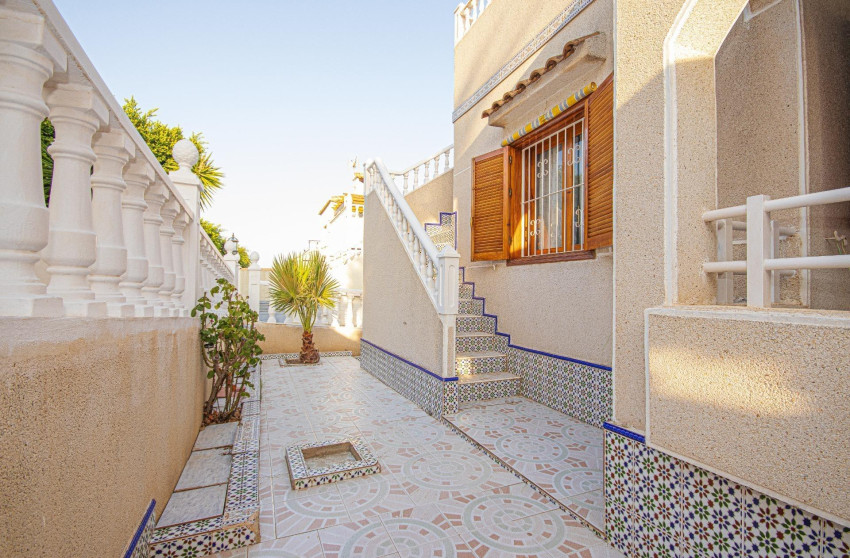 Revente - Bungalow - Rez-de-chaussée - Torrevieja - Los Balcones - Los Altos del Edén