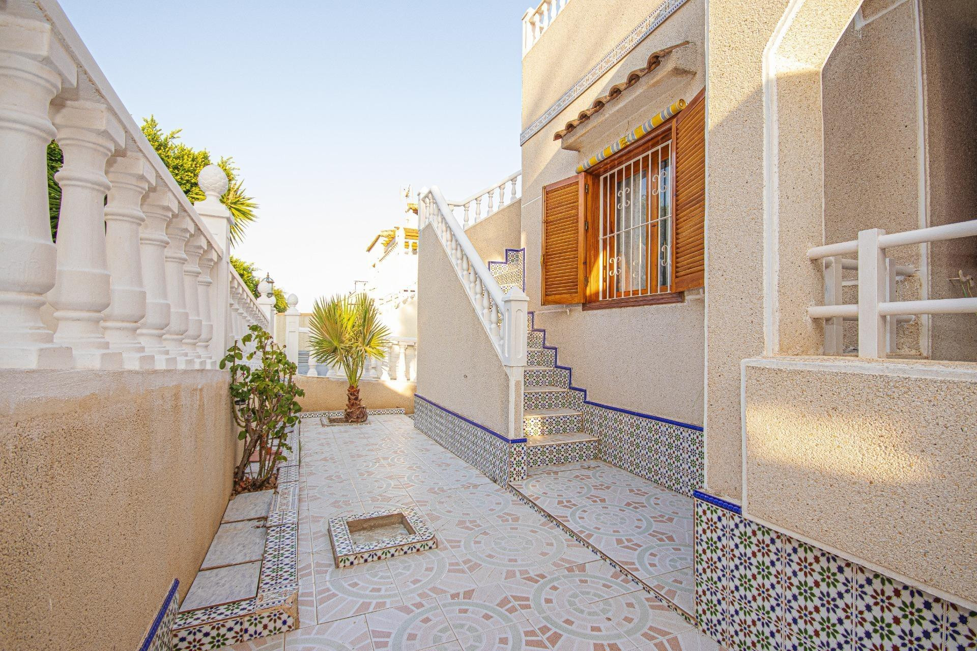 Revente - Bungalow - Rez-de-chaussée - Torrevieja - Los Balcones - Los Altos del Edén