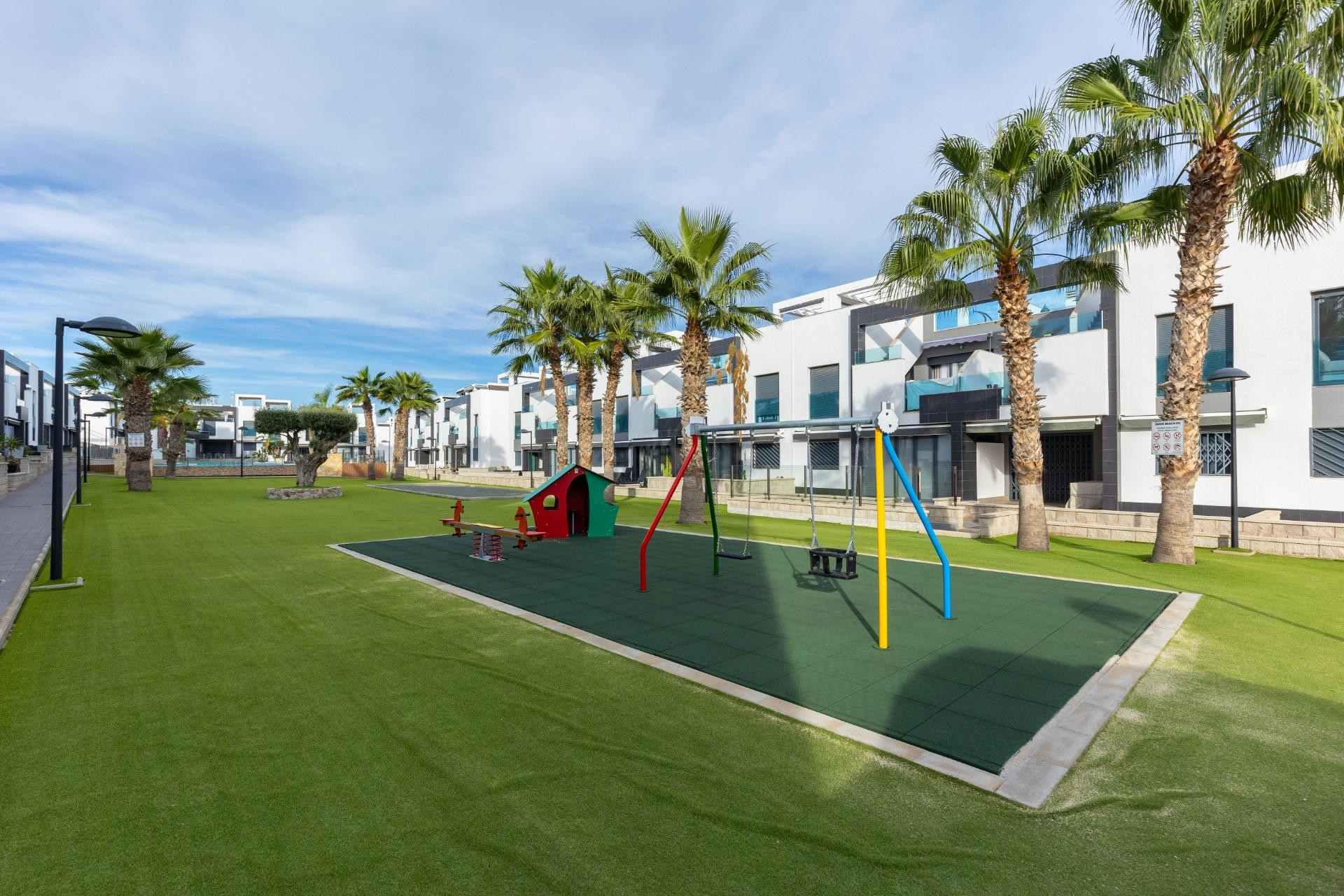 Revente - Bungalow - Rez-de-chaussée - Torrevieja - Los Balcones - Los Altos del Edén