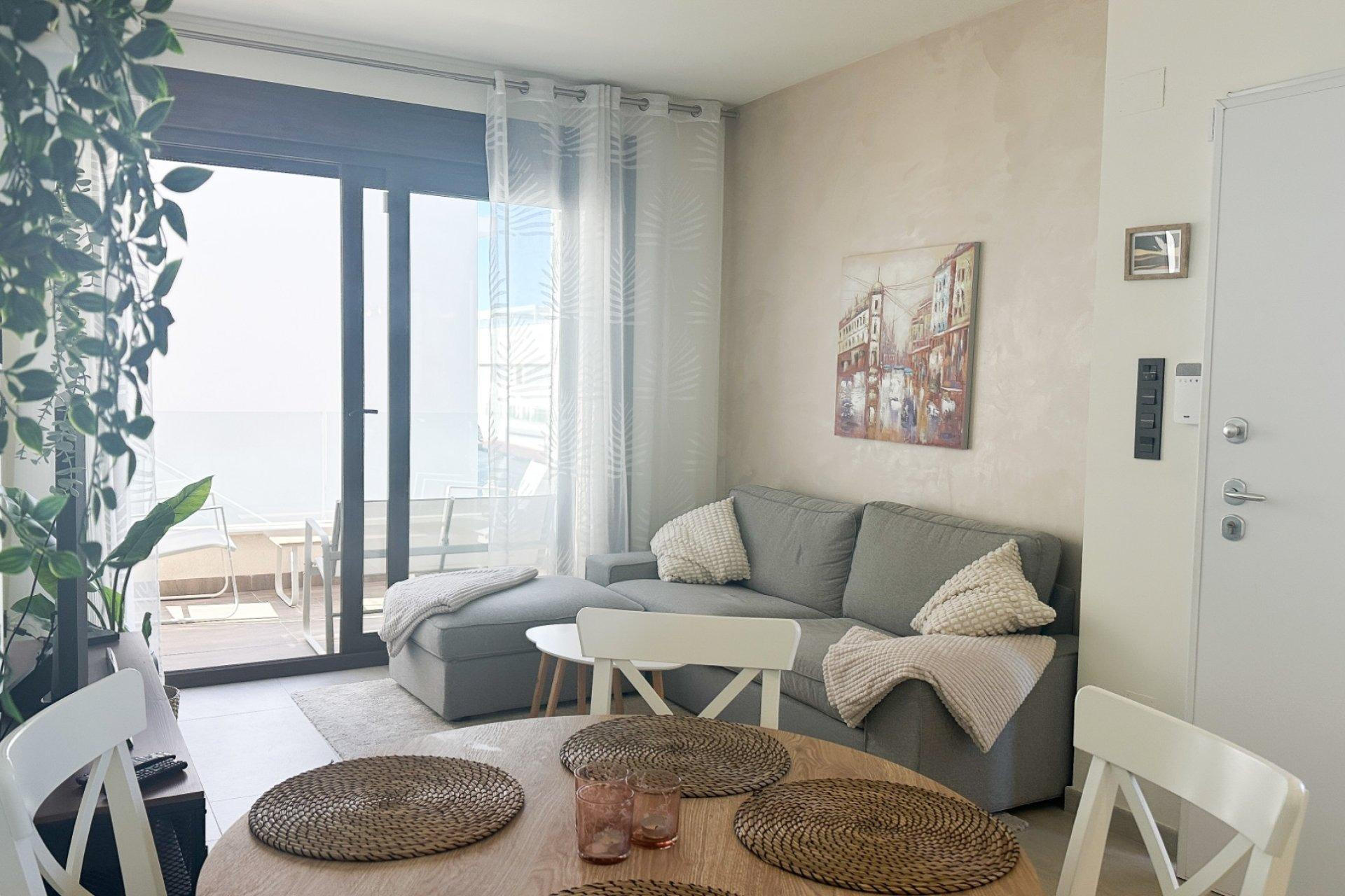 Revente - Bungalow - Rez-de-chaussée - Torrevieja - Los balcones