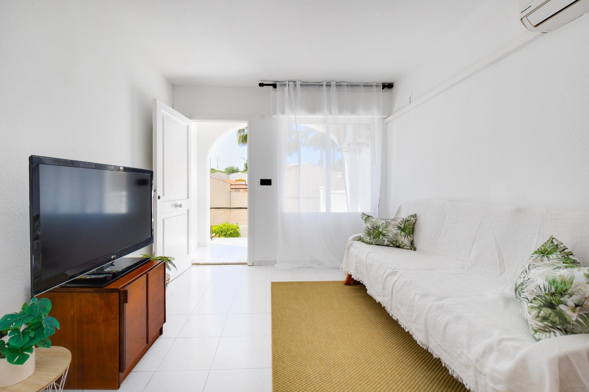 Revente - Bungalow - Rez-de-chaussée - Torrevieja - Los balcones