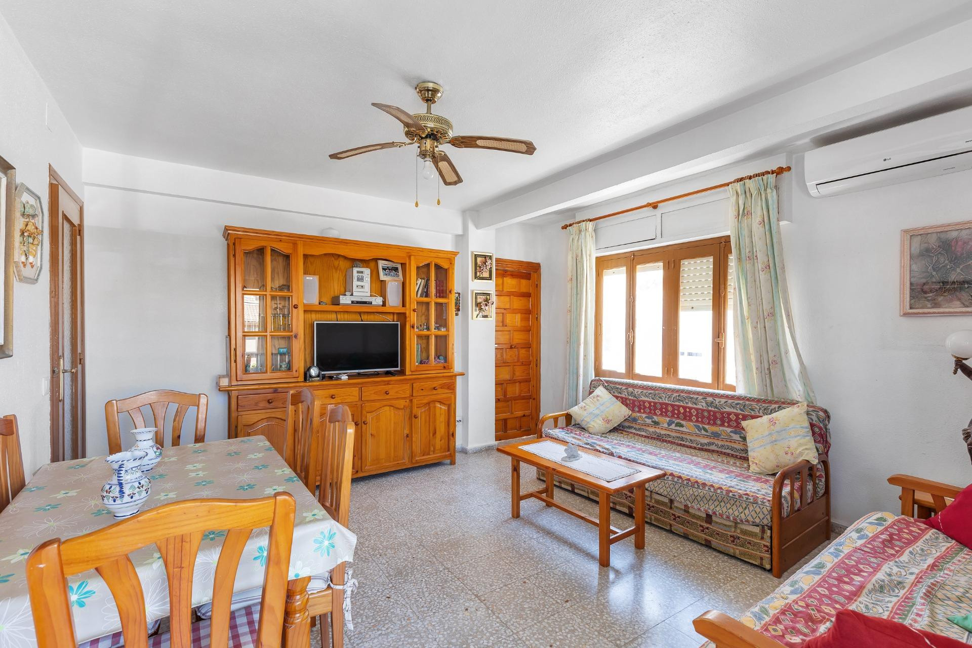 Revente - Bungalow - Rez-de-chaussée - Torrevieja - Los Europeos