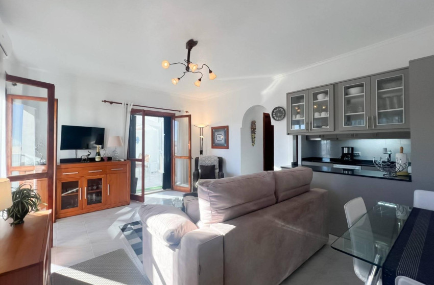 Revente - Bungalow - Rez-de-chaussée - Torrevieja - Miramar - Torre del Moro