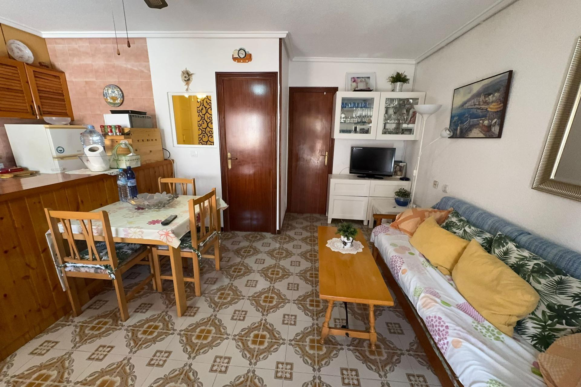 Revente - Bungalow - Rez-de-chaussée - Torrevieja - Playa de los Naufragos