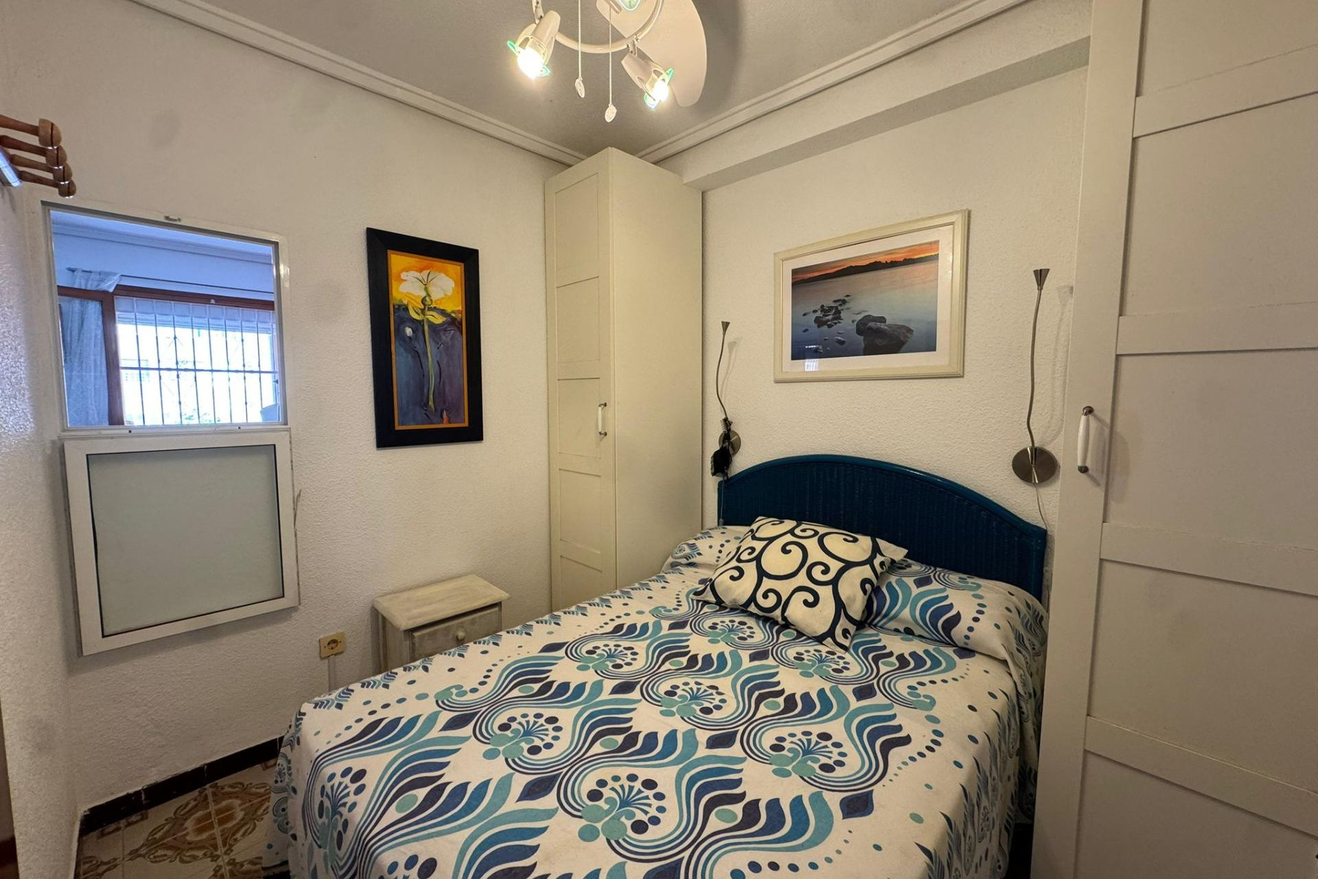 Revente - Bungalow - Rez-de-chaussée - Torrevieja - Playa de los Naufragos