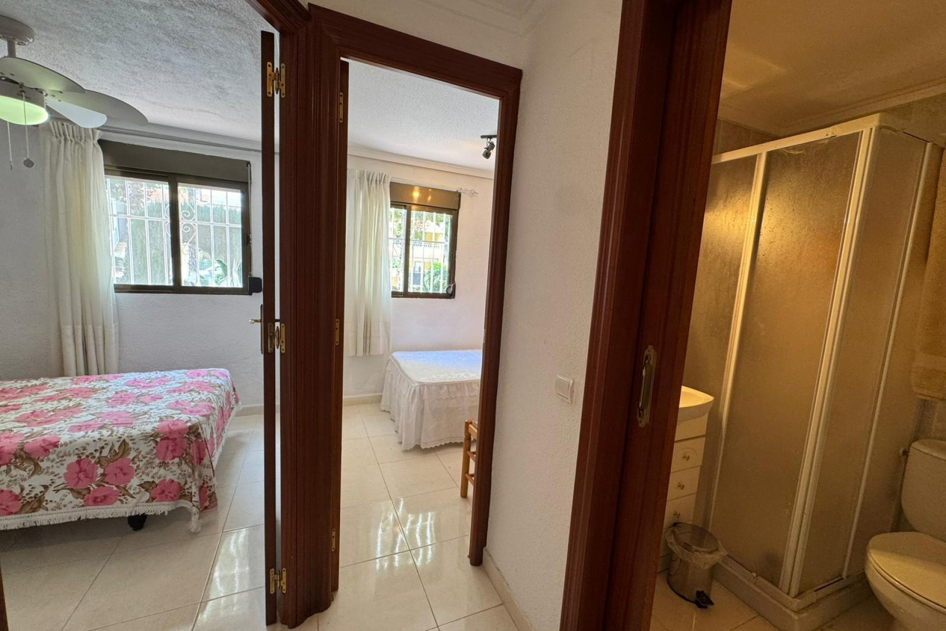 Revente - Bungalow - Rez-de-chaussée - Torrevieja - Playa de los Naufragos