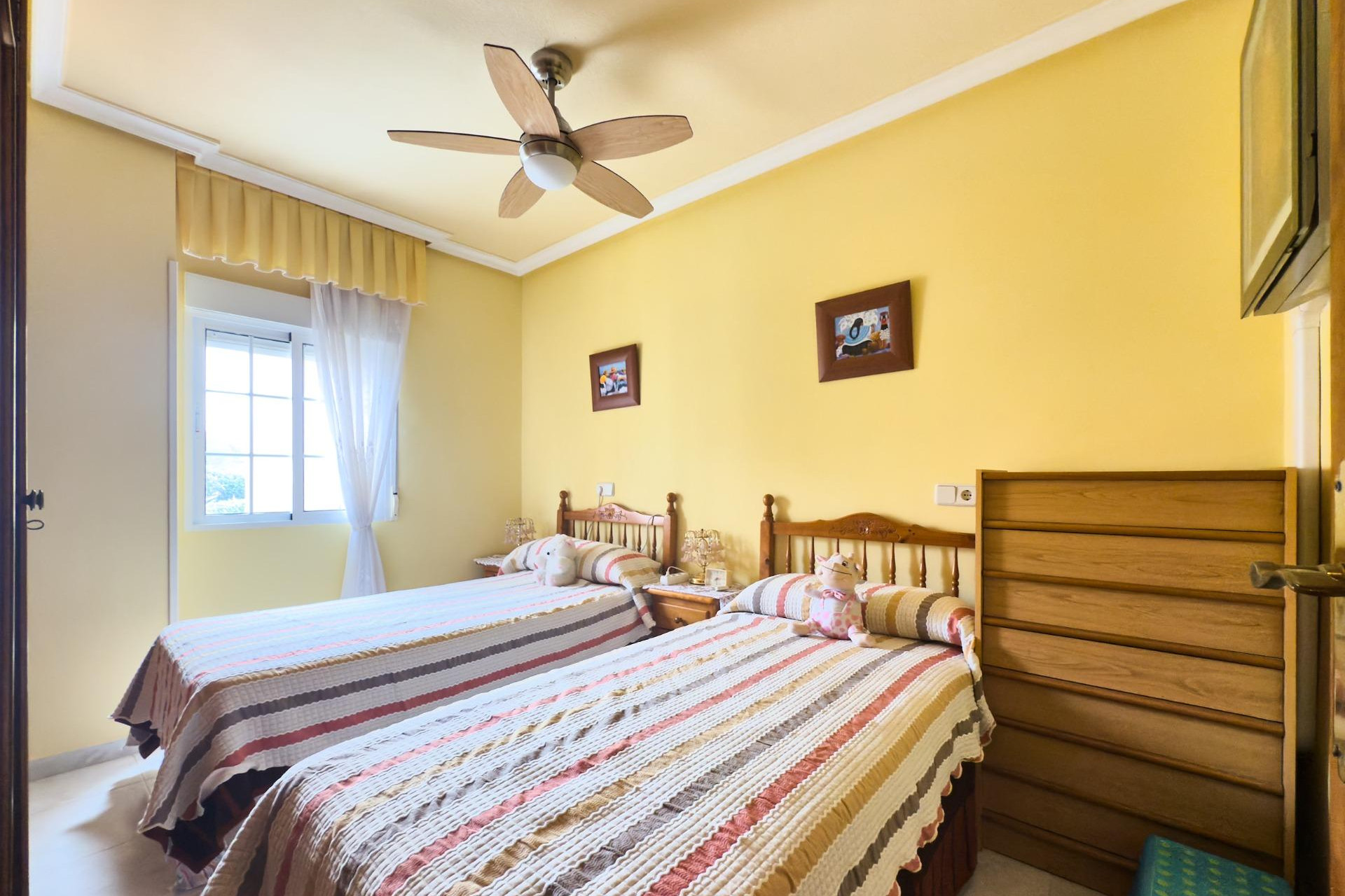 Revente - Bungalow - Rez-de-chaussée - Torrevieja - Torreblanca