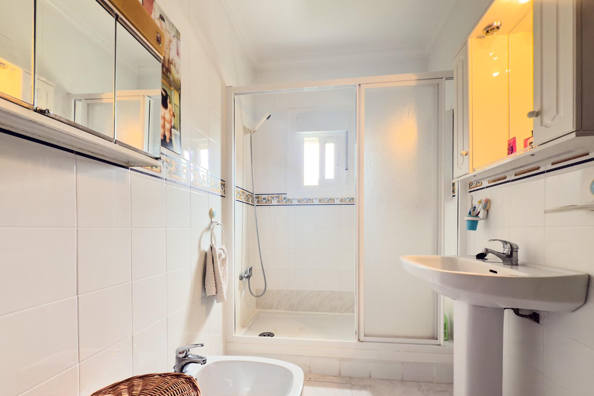 Revente - Bungalow - Rez-de-chaussée - Torrevieja - Torreblanca