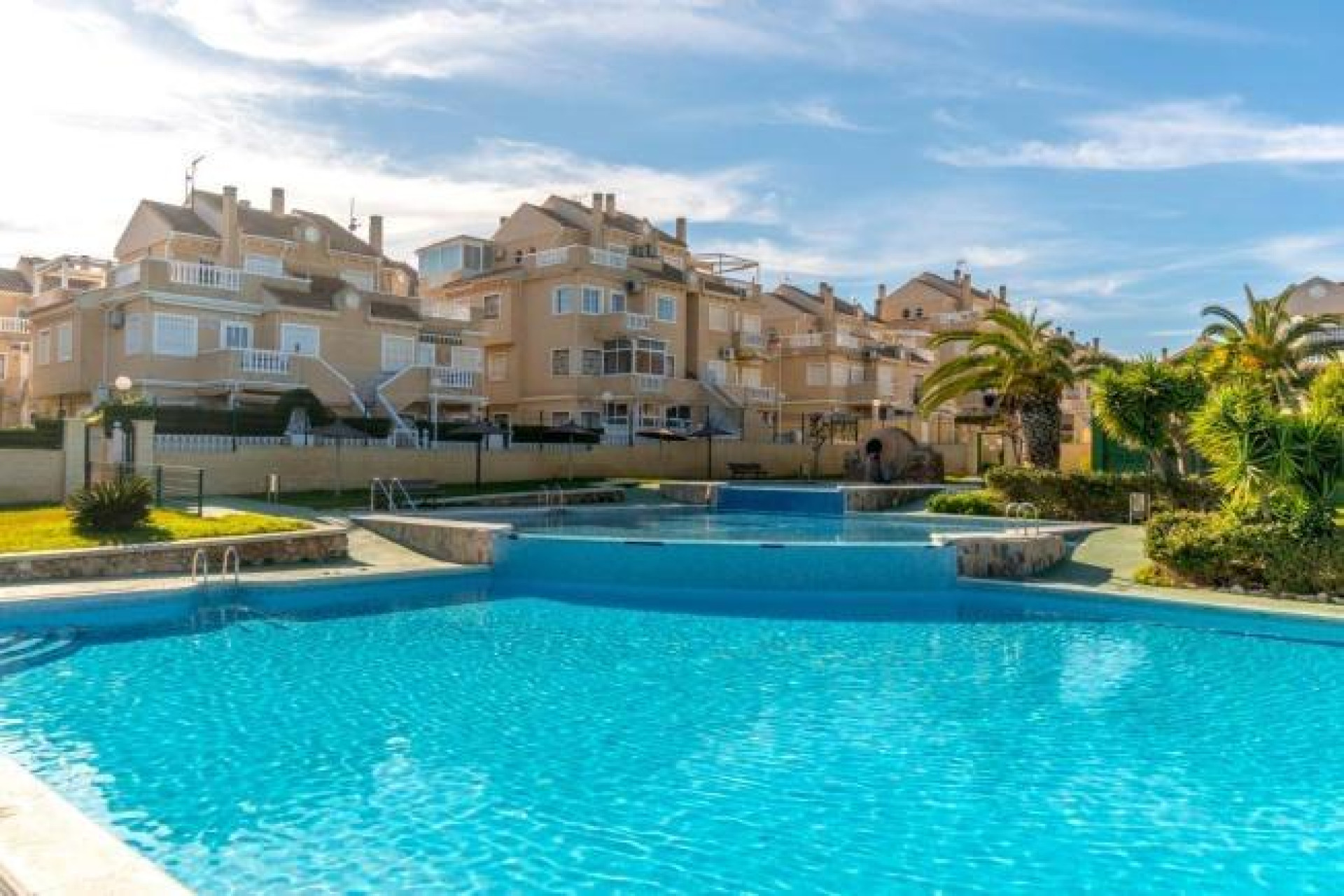 Revente - Bungalow - Rez-de-chaussée - Torrevieja - Torreblanca