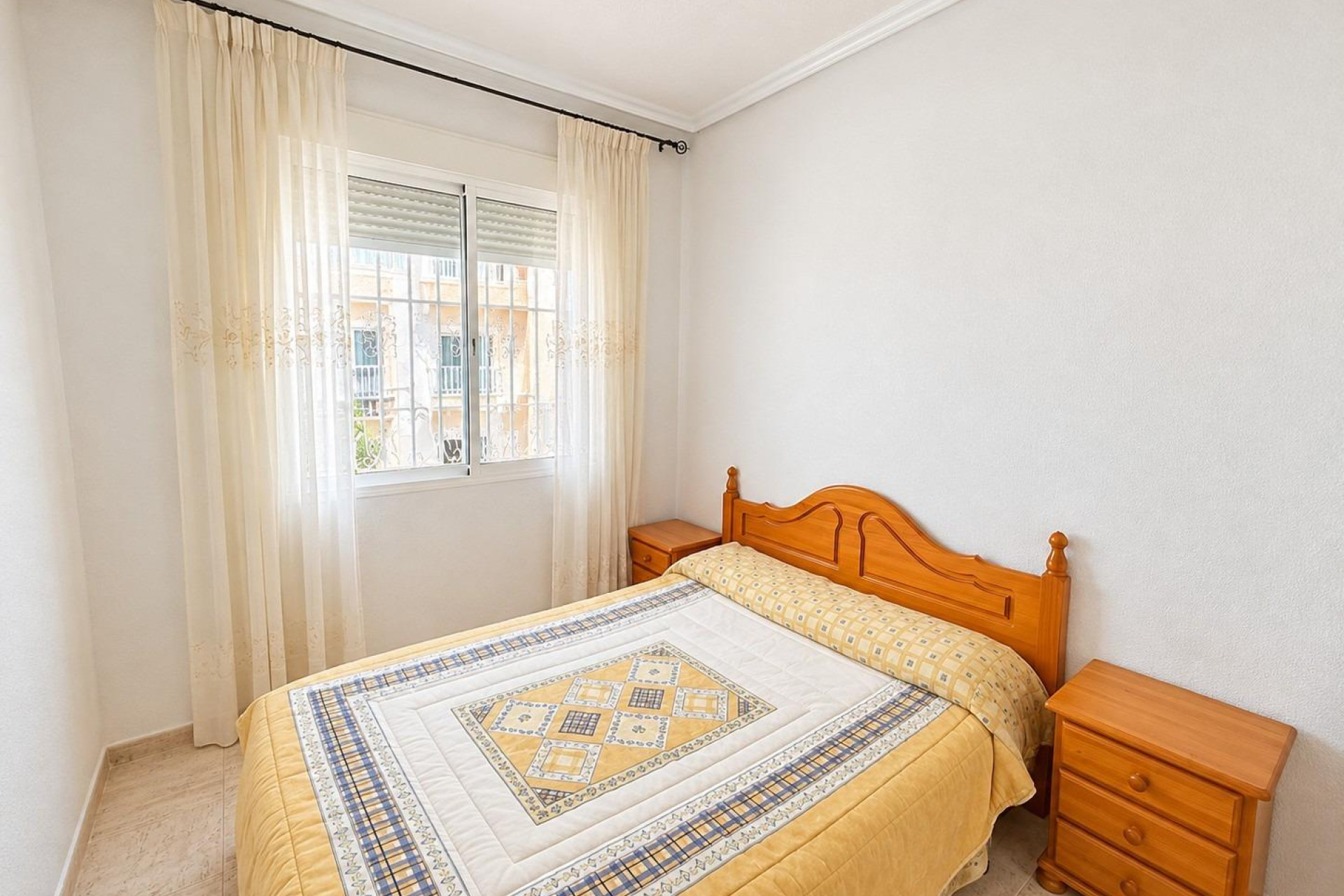Revente - Bungalow - Rez-de-chaussée - Torrevieja - Torreblanca