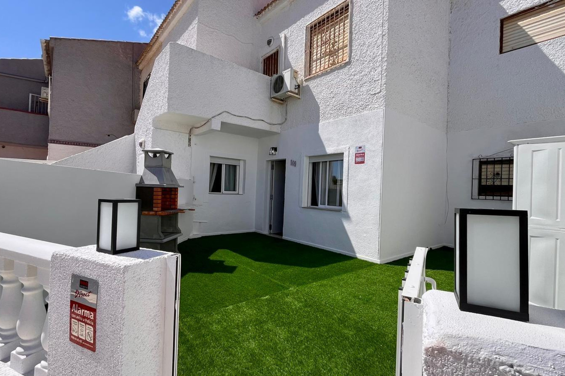 Revente - Bungalow - Rez-de-chaussée - Torrevieja - Torretas