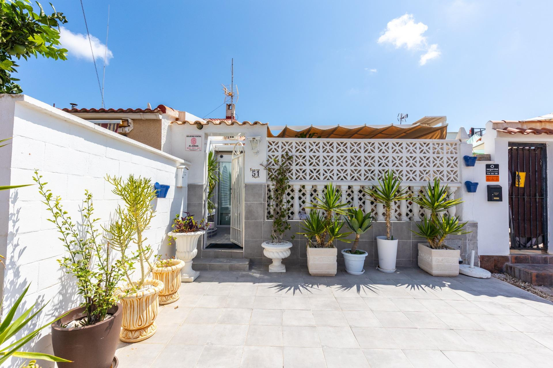 Revente - Bungalow - Rez-de-chaussée - Torrevieja - Torretas