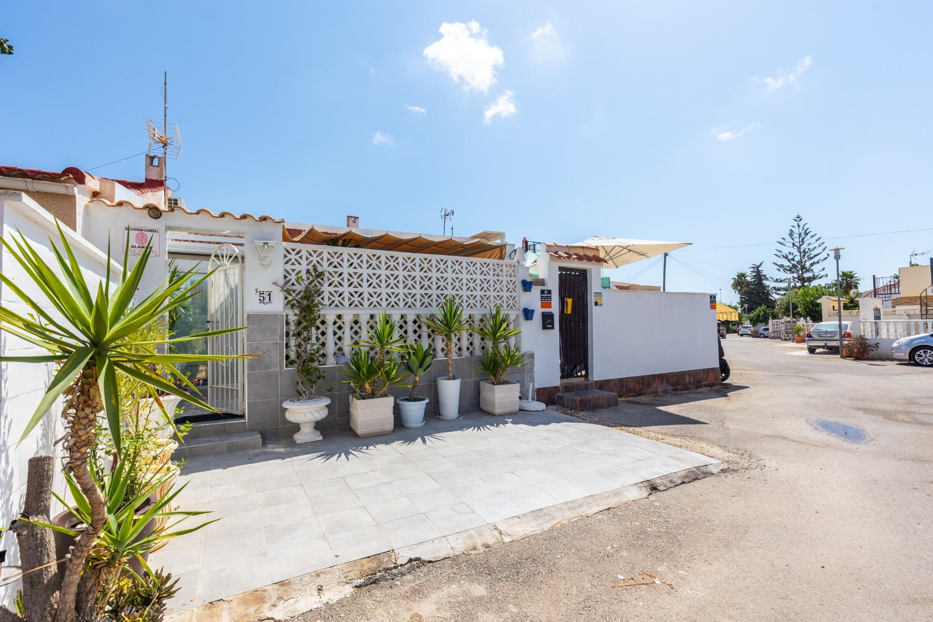 Revente - Bungalow - Rez-de-chaussée - Torrevieja - Torretas