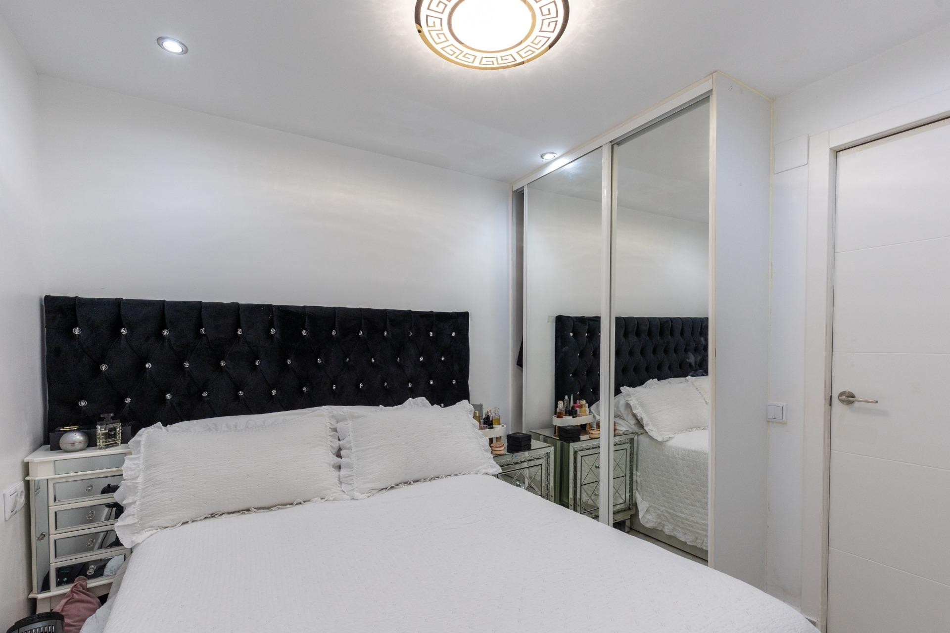 Revente - Bungalow - Rez-de-chaussée - Torrevieja - Torretas