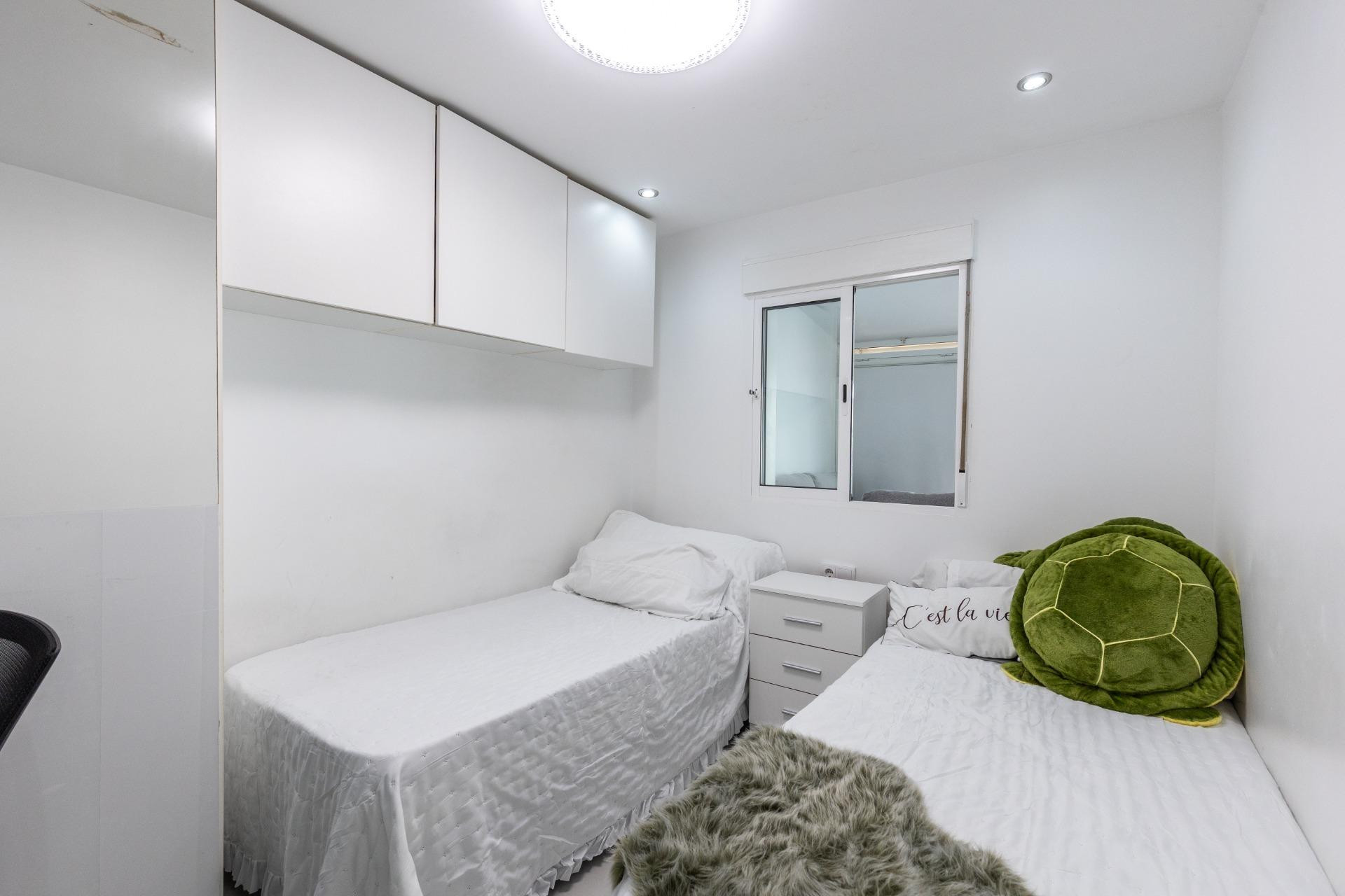 Revente - Bungalow - Rez-de-chaussée - Torrevieja - Torretas