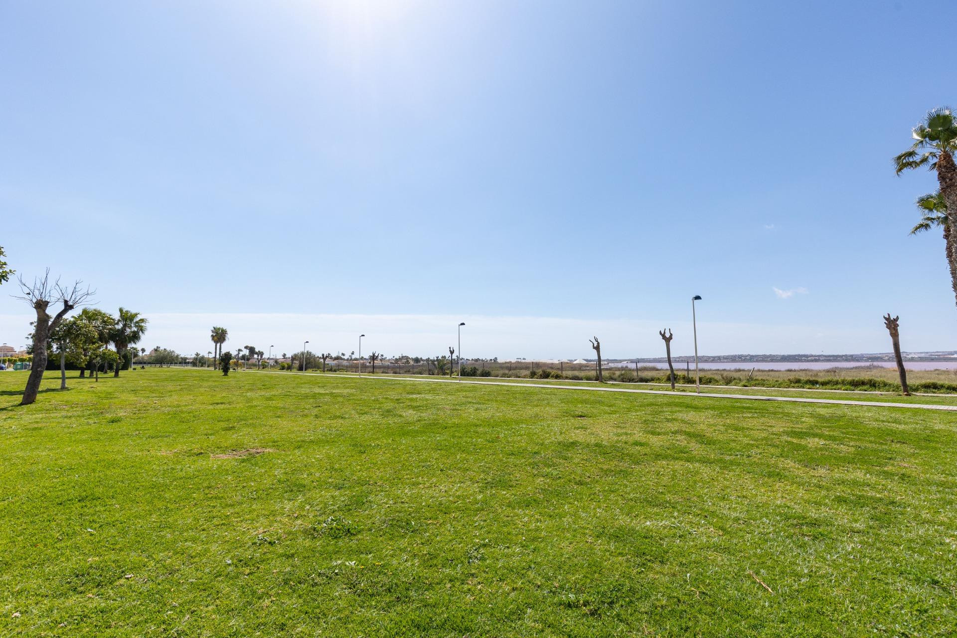 Revente - Bungalow - Rez-de-chaussée - Torrevieja - Torretas