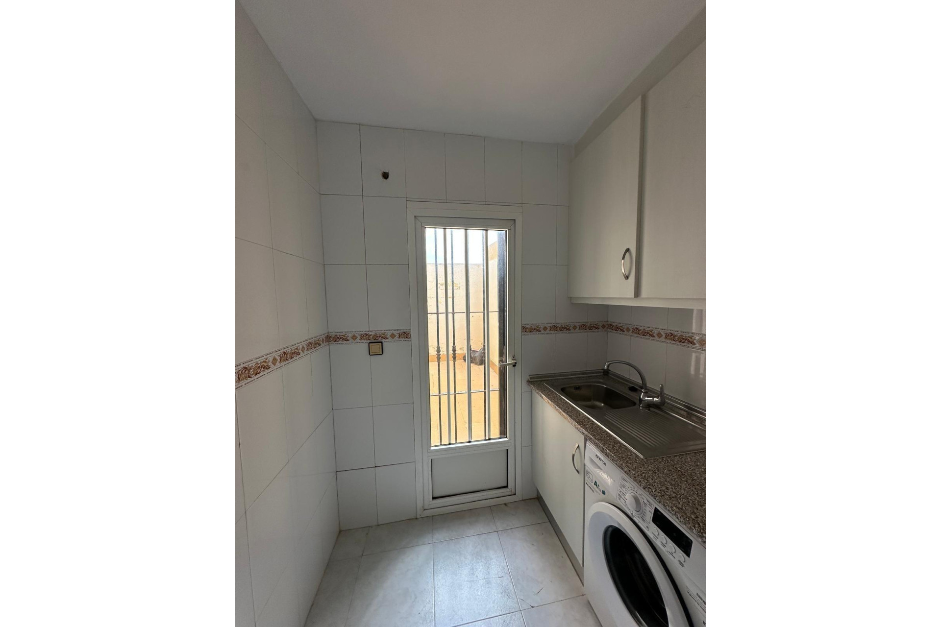 Revente - Bungalow - Rez-de-chaussée - Torrevieja - torrevieja