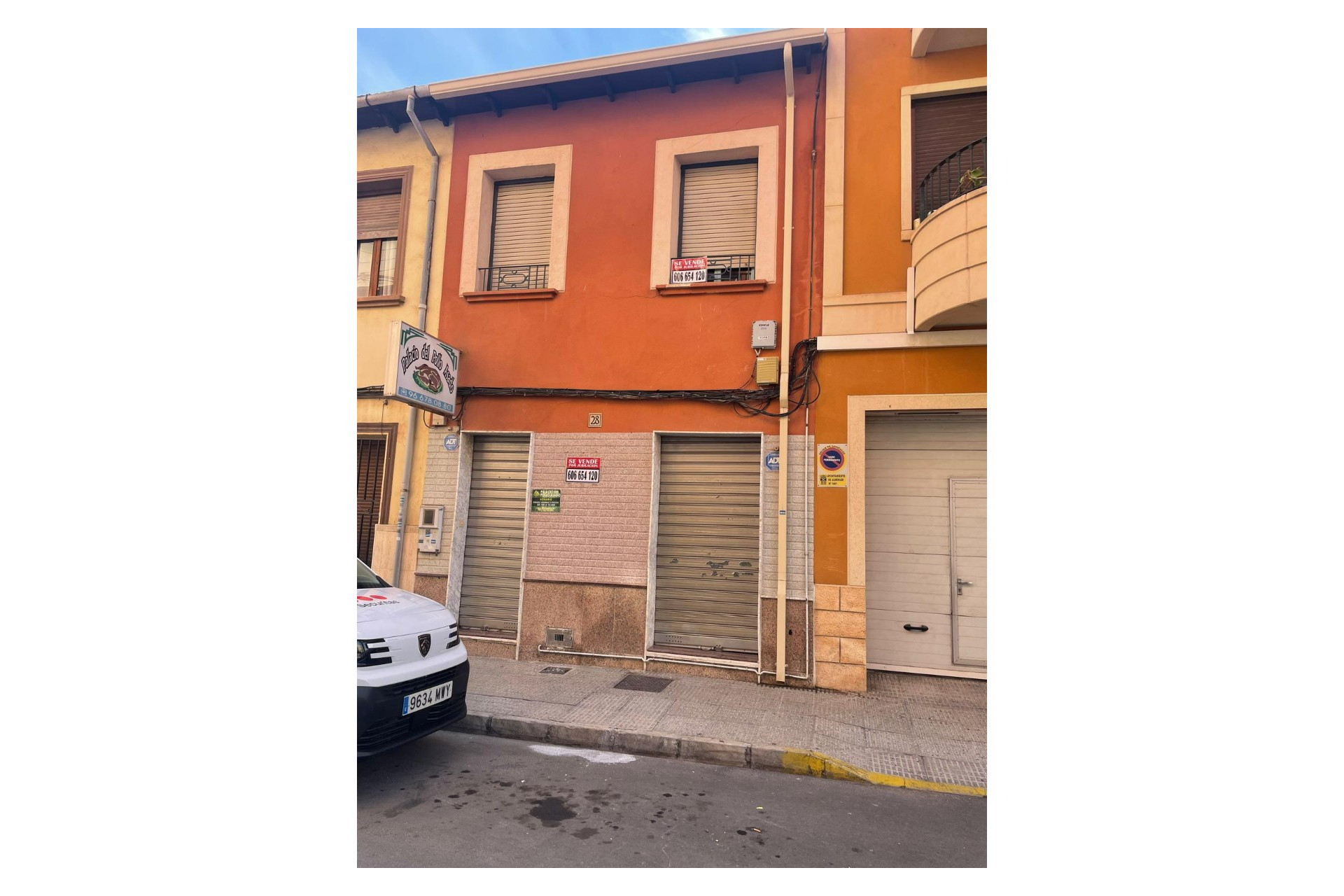 Revente - Business - Almoradí