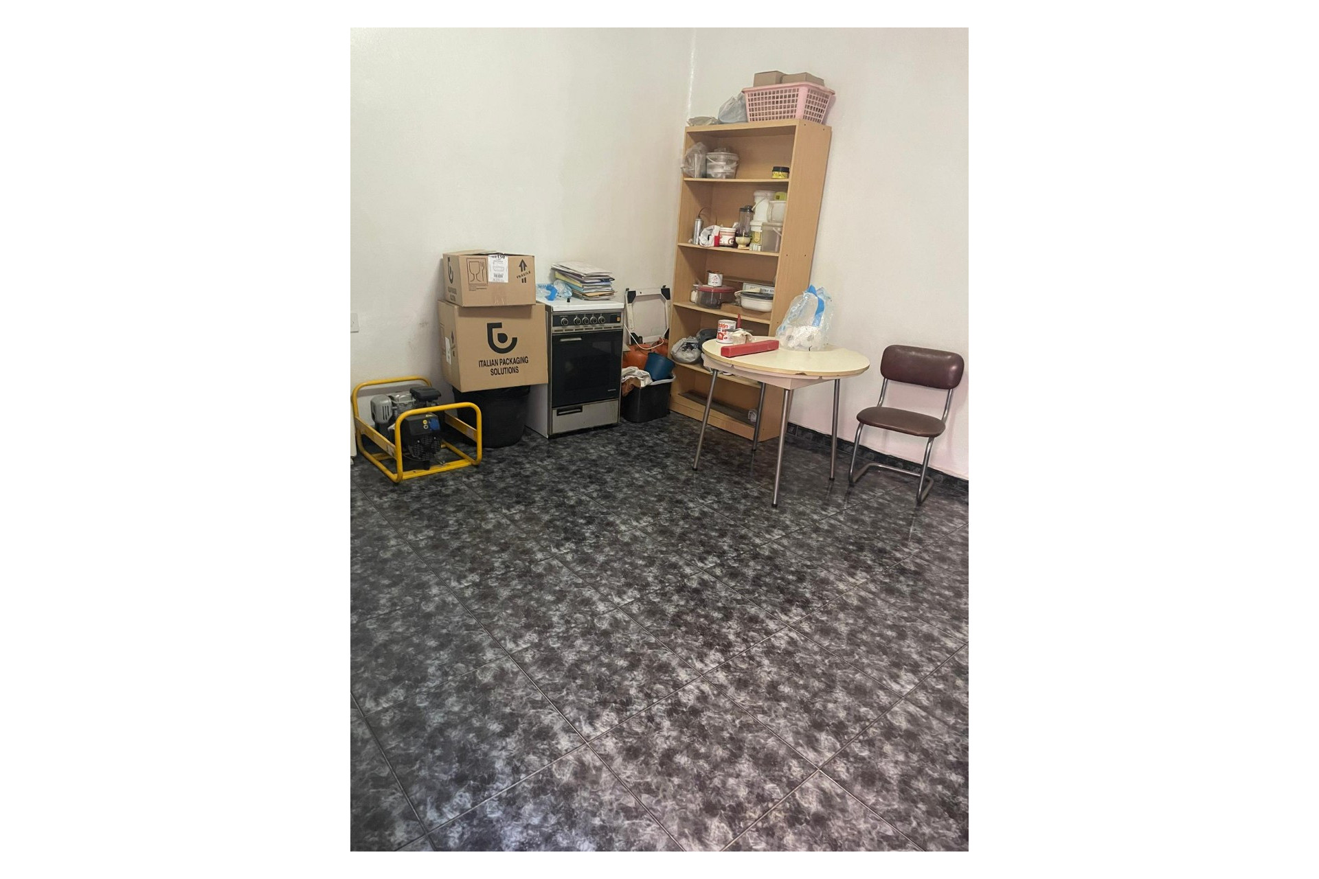 Revente - Business - Almoradí